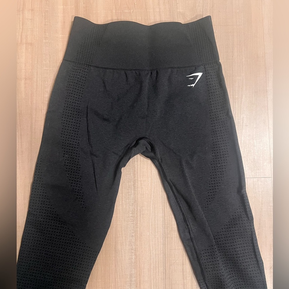 Black/Grey Gymshark Leggings